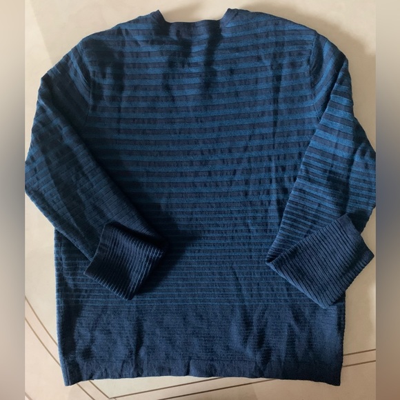 Calvin Klein Men’s Sweater - Picture 15 of 16
